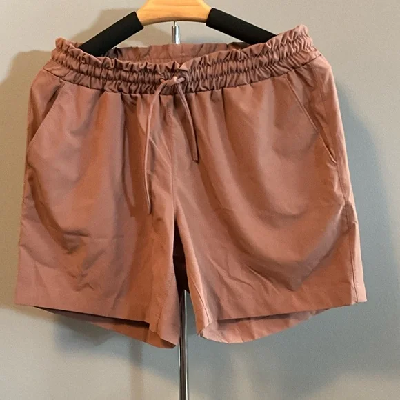 Mondetta Women's Shorts - Picture 1 of 12